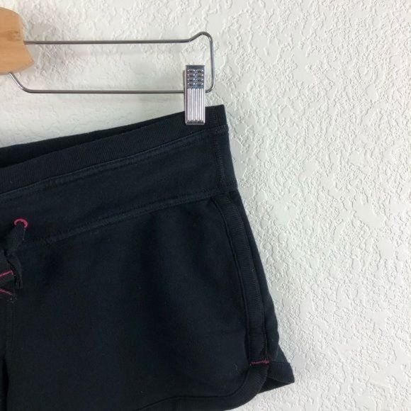 Lululemon Drawstring Big Logo Embroidered Tracker - Picture 4 of 7